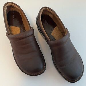 “Peggy” BOC Born Concept Women's 10 Brown Smooth Leather Slip-On Comfort Shoes